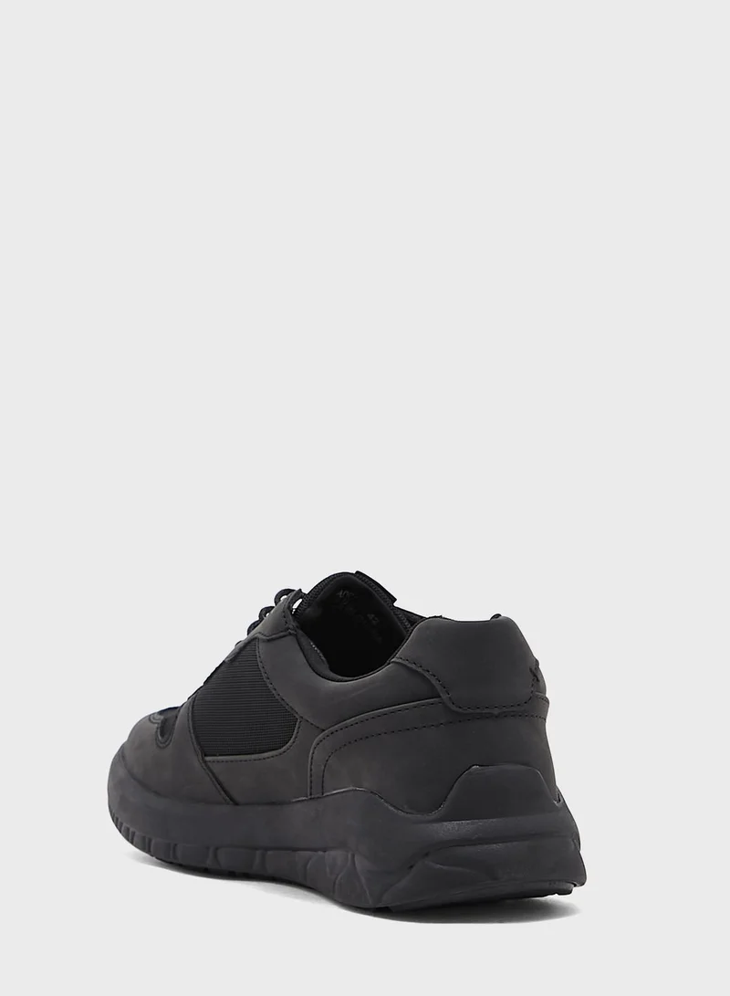 Robert Wood Smart Casual Sneakers