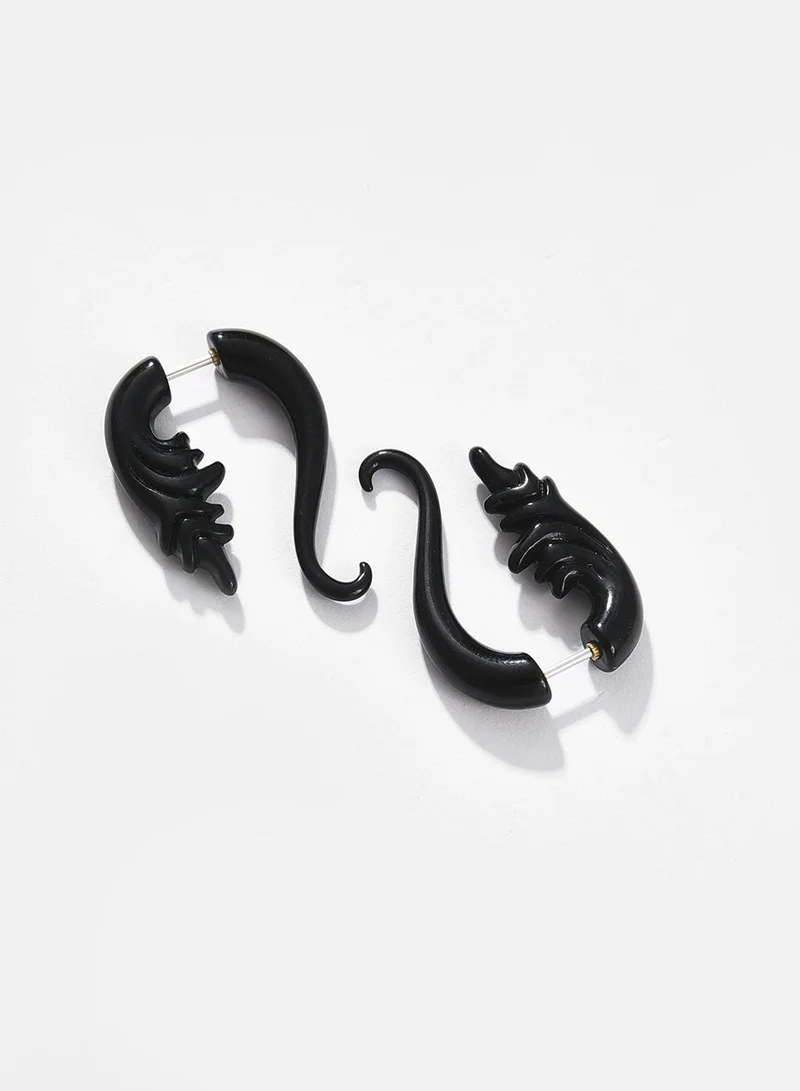 SOHI Black Contemporary Artificial Stud Earring Jewellery