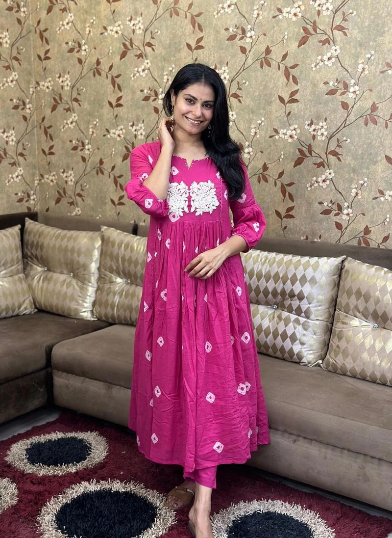 GoSriKi Women's Rayon Blend Anarkali Printed Kurta with Pant Pink