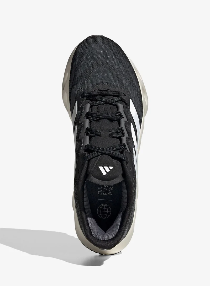 اديداس حذاء سويتش