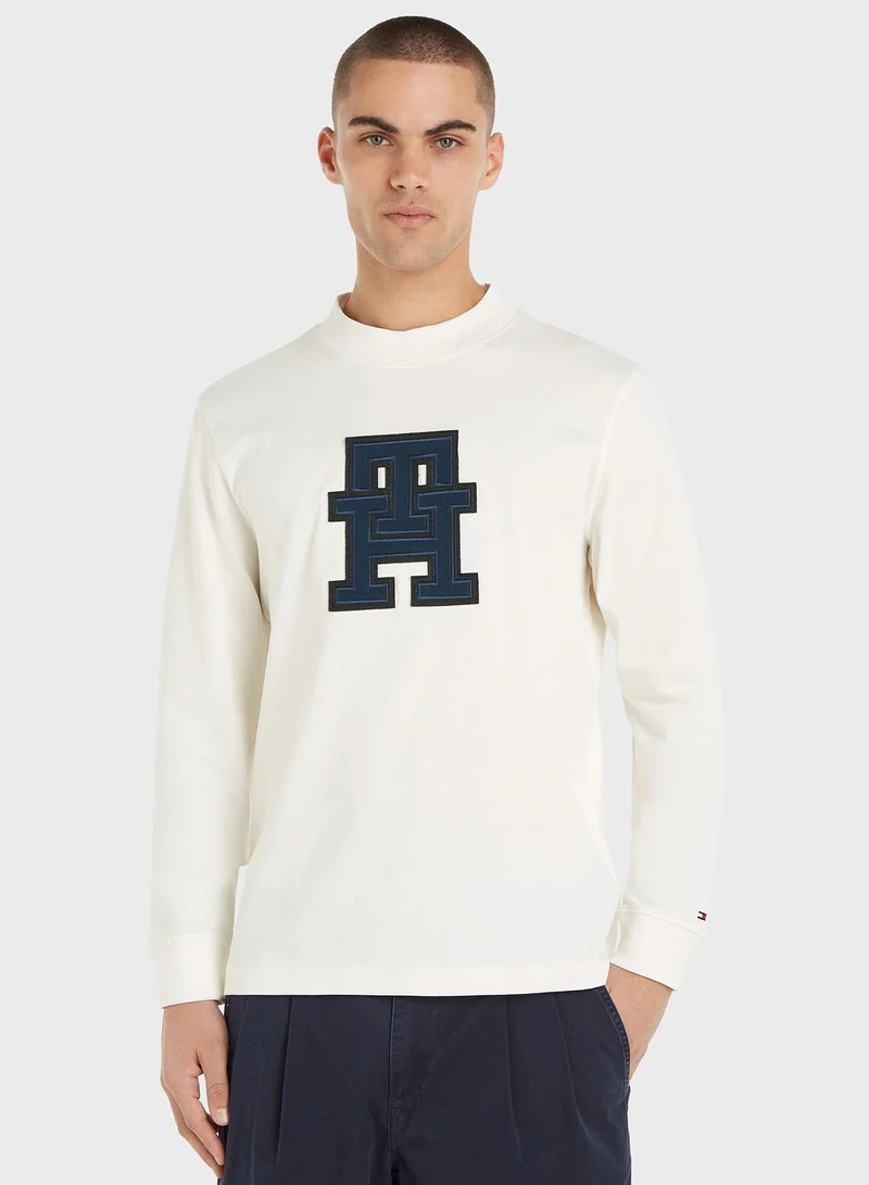 TOMMY HILFIGER Logo Crew Neck T-Shirt