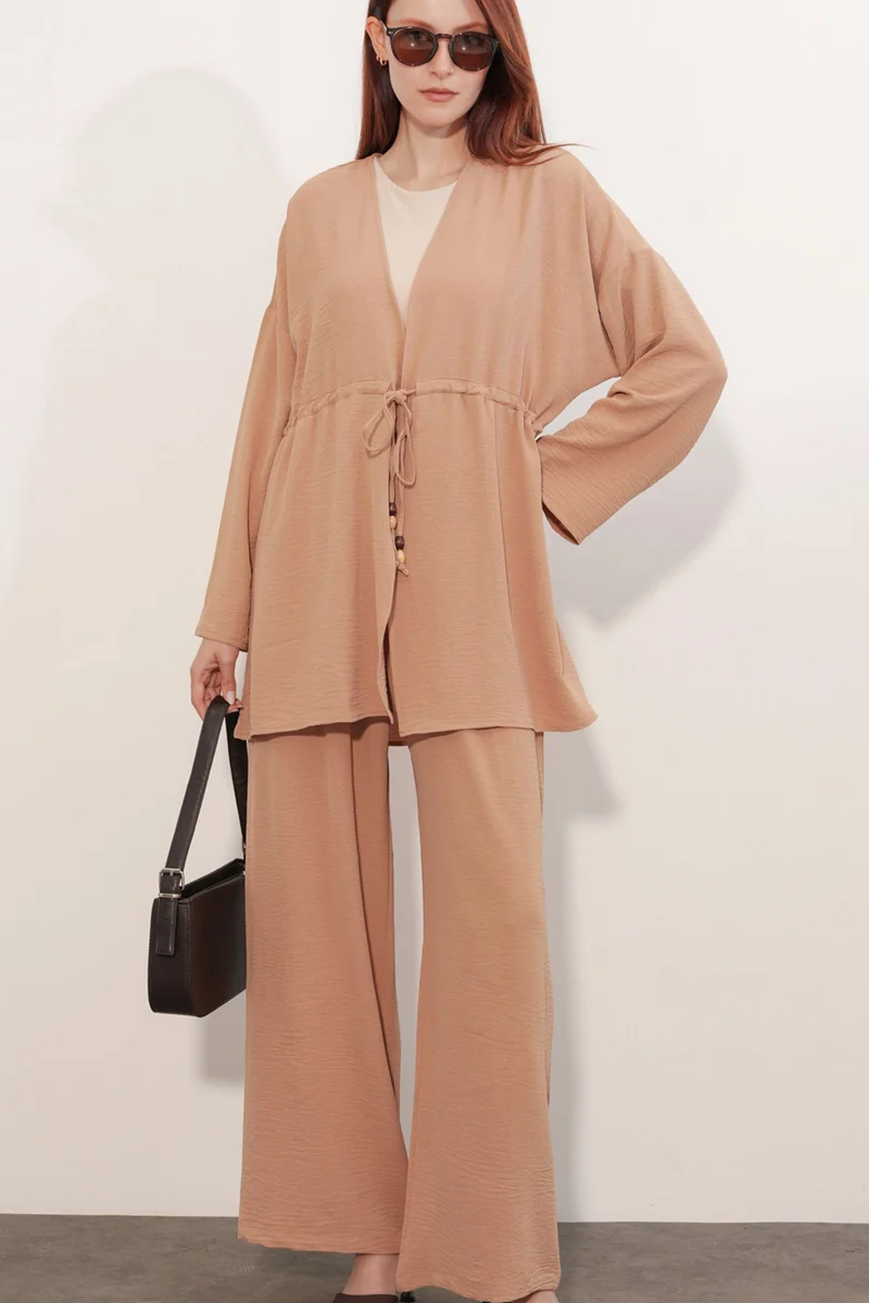 بيغ دارت BDART Two-Piece Wide-Leg Kimono Set