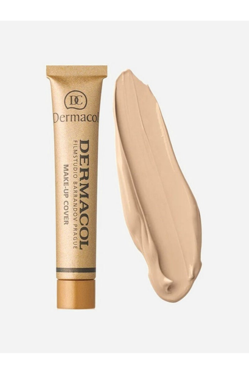 Lightweight Foundation with Natural Glow
