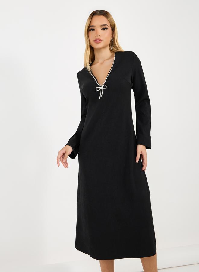 ستايلي فستان ميدي سادة مُرصع بالأحجار - Image 5