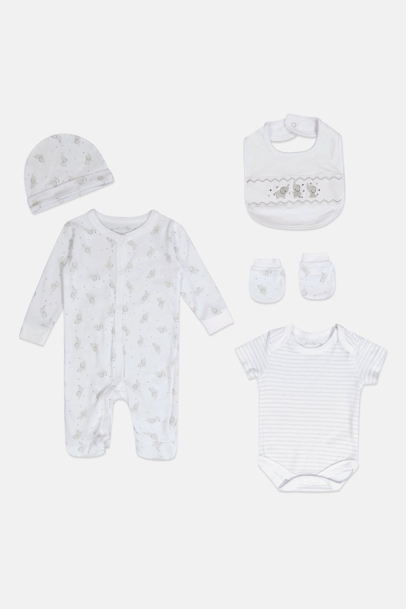 Rock-A-Bye Baby Boutique Toddlers Boy 5 pcs Graphic Print Bodysuit, Bib, Beanie And Mitts Set, Multicolor  - Image 2