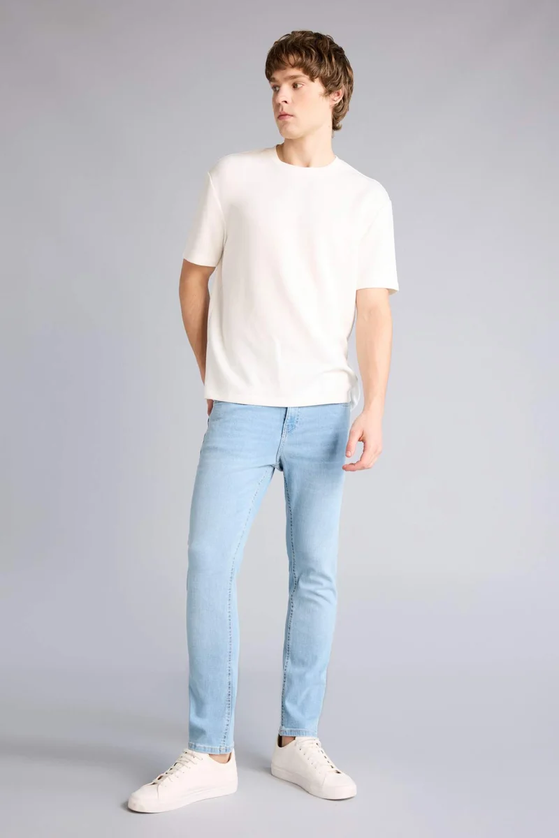ديفاكتو Carlo Skinny Fit Regular Waist Jeans