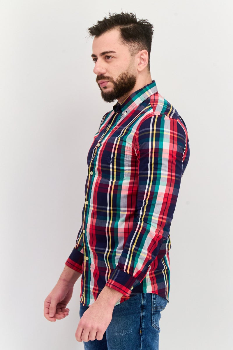 Chaps قميص رجالي بأكمام طويلة وقصة مريحة، مزخرف بمربعات، مزيج أحمر/كحلي - Image 2