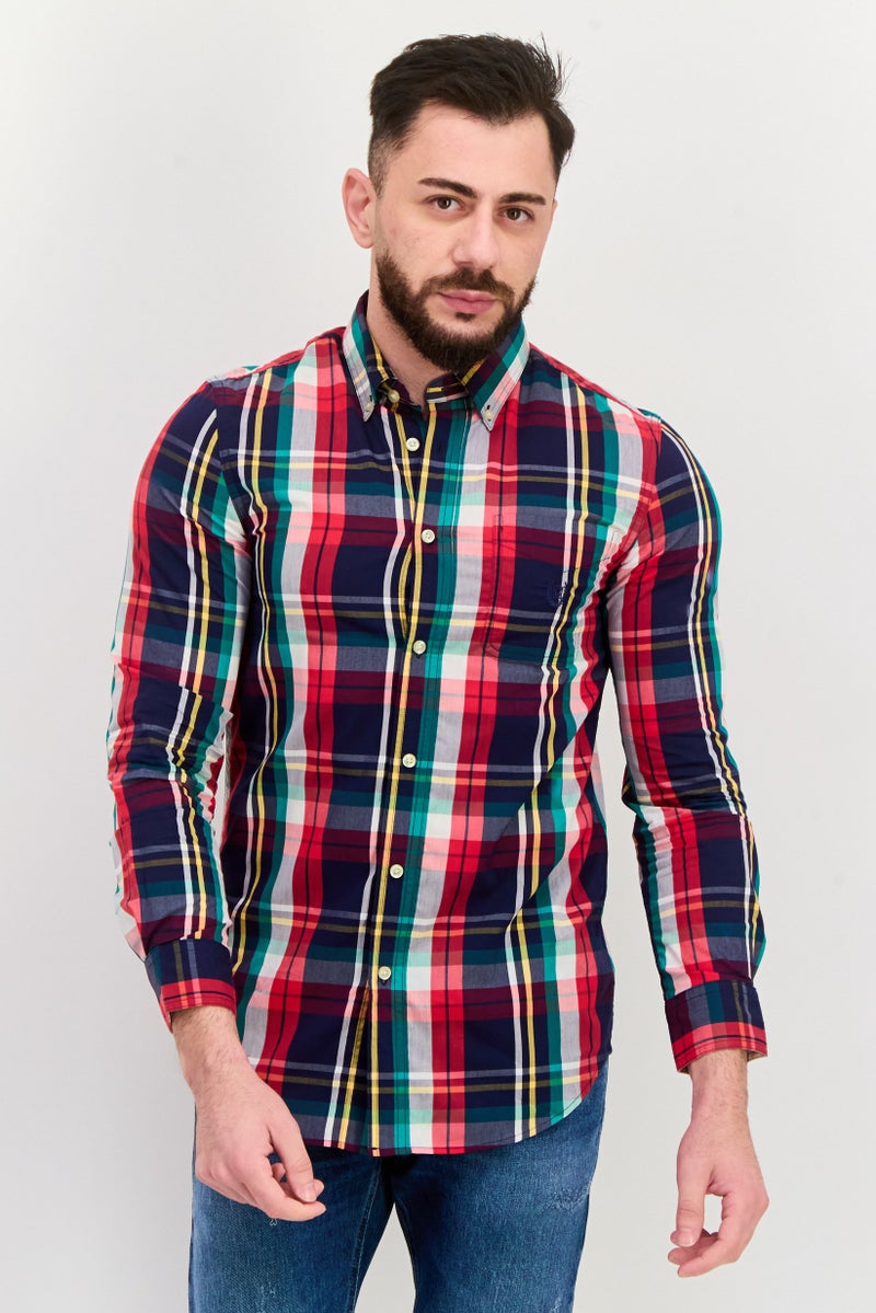 Chaps قميص رجالي بأكمام طويلة وقصة مريحة، مزخرف بمربعات، مزيج أحمر/كحلي - Image 1