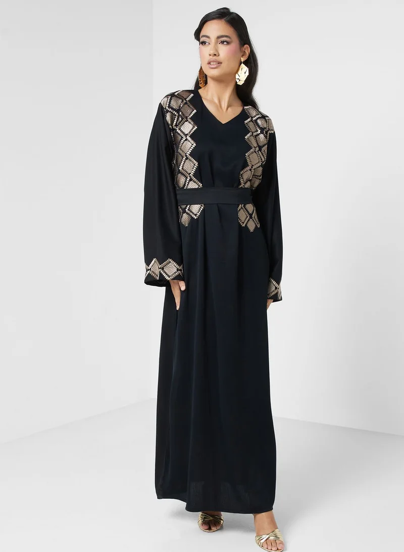 hayas closet Embroidered Belted Jalabiya