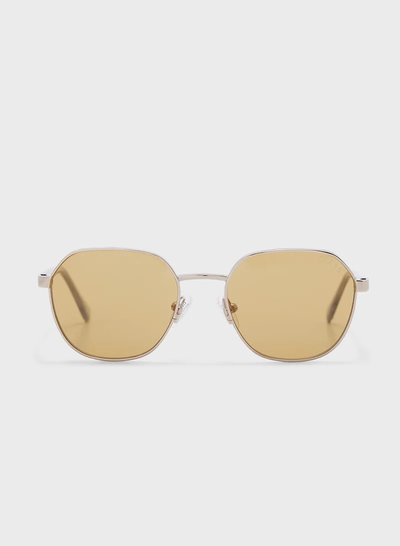 GUESS Uv Protected Round Sunglasses