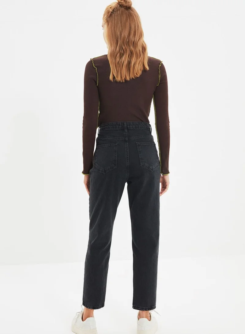 trendyol High Waist Mom Jeans