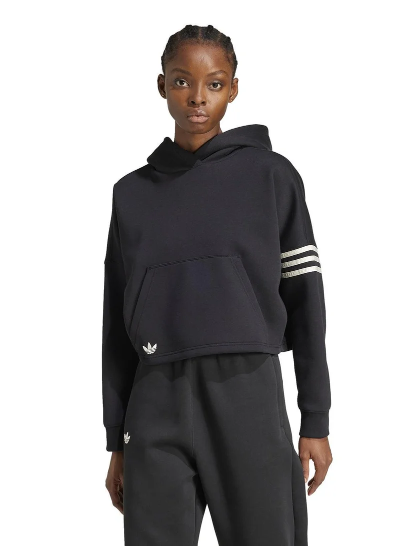adidas سويت شيرت نسائي أسود من نيوكل