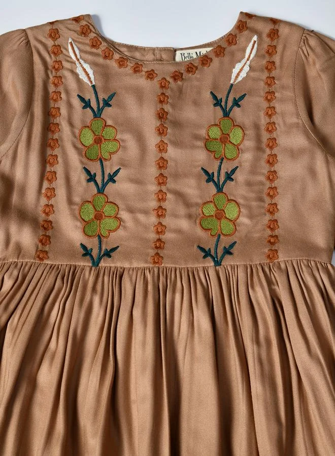 BELLA MODA Embroidered Flower Dress
