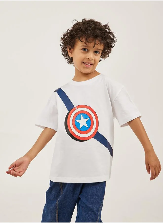ستايلي Captain America Graphic Print Dropped Shoulder Oversized T-Shirt