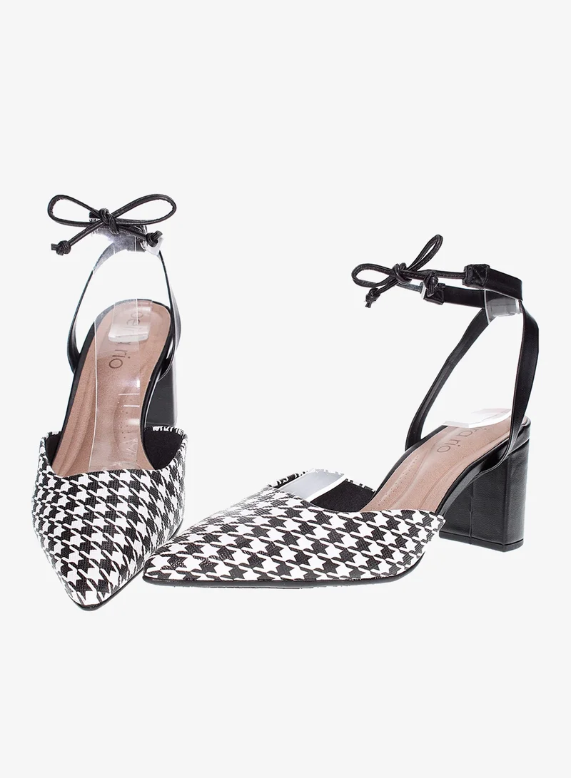 Beira Rio Black Lilly Pointed Toe Ankle Strap High Heel Pumps for Women | Best Price UAE