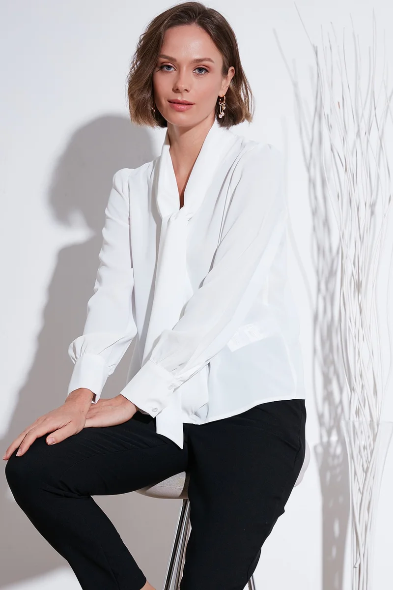 Lela Regular Fit Tie Detail V Neck Shirt Women's Shirt 611GO0202