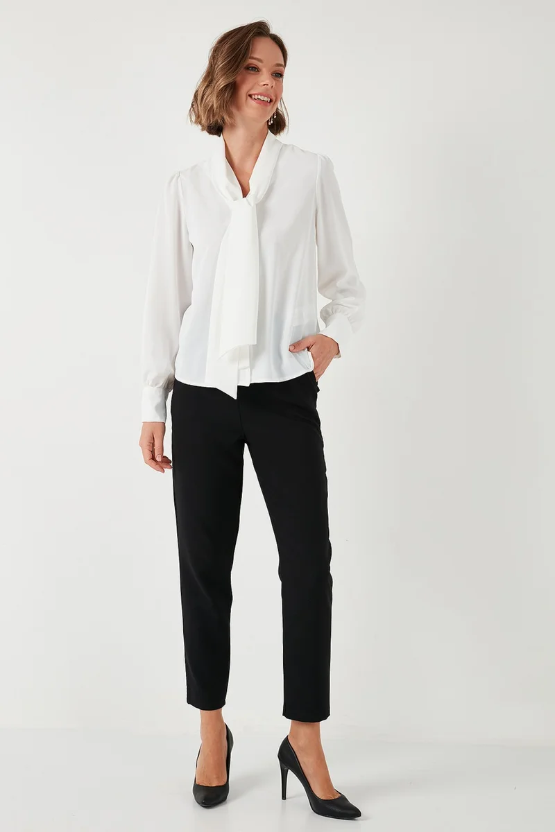 Lela Regular Fit Tie Detail V Neck Shirt Women's Shirt 611GO0202