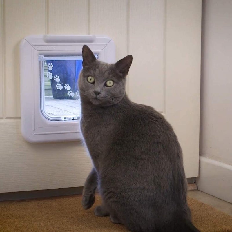 Cat Mate Elite Microchip Cat Flap with Digital Timer & LCD Display (355) - for Small to Average Sized Cats, Easy Installation in UPVC Doors, Glass, and Wood, White - Image 3
