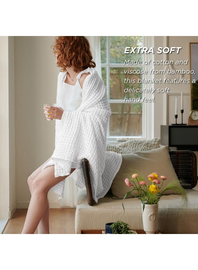 Bedsure Bedsure Cooling Cotton Waffle King Size Blanket - Lightweight Breathable Blanket of Rayon Derived from Bamboo for Hot Sleepers, Luxury Throws for Bed, Couch and Sofa, Green, 104x90 Inches  - Image 5
