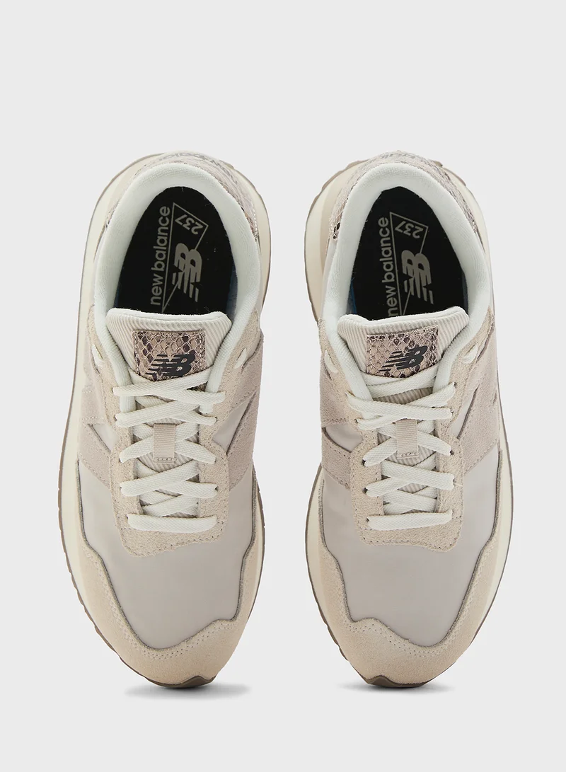 New Balance 237 Sneakers
