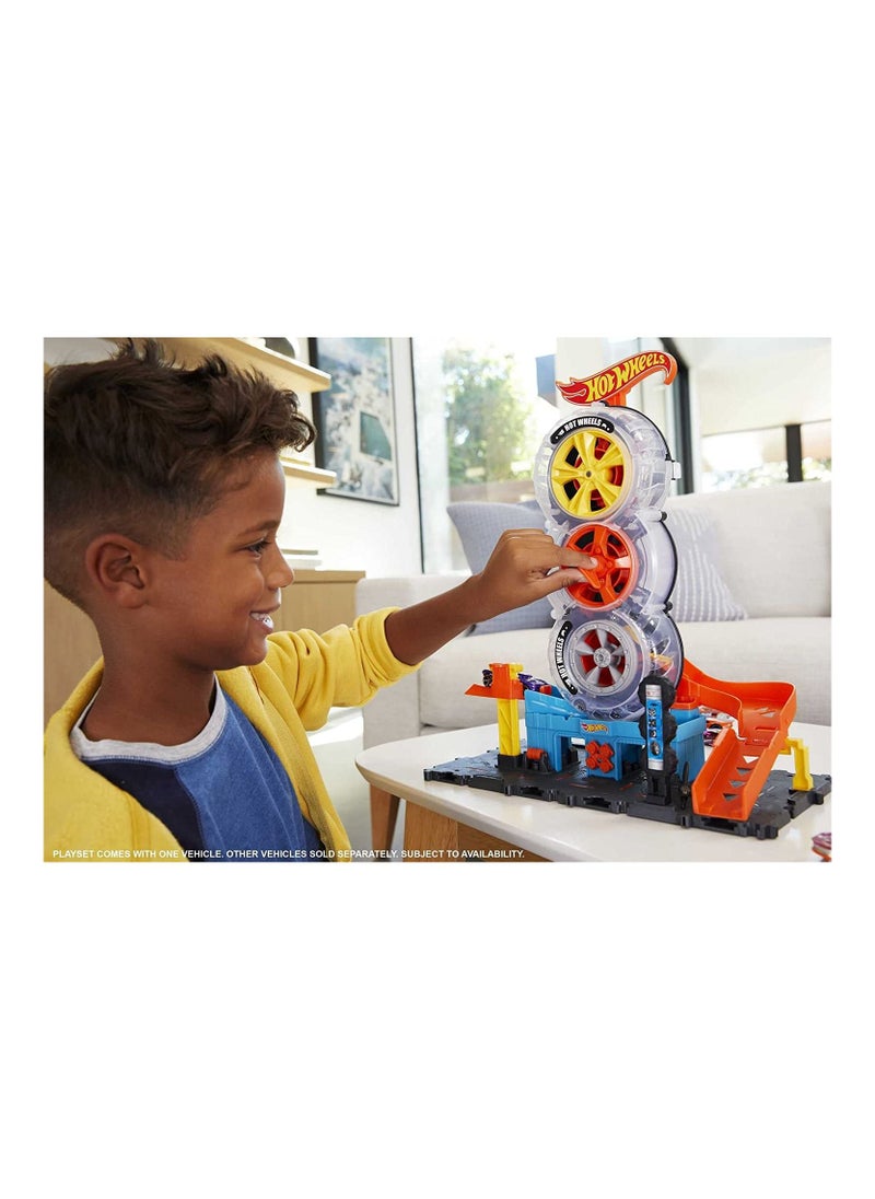 Hot Wheels Super Twist Tire Shop Playset  - Image 2
