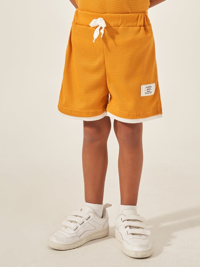Styli Styli Short Sleeve T-Shirt and Shorts Set  - Image 4