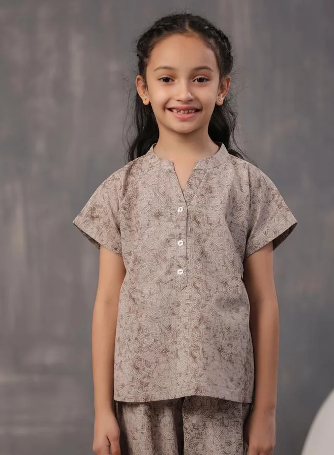 sanskrutihomes sanskrutihomes Geometric Print Top and Pyjama Set