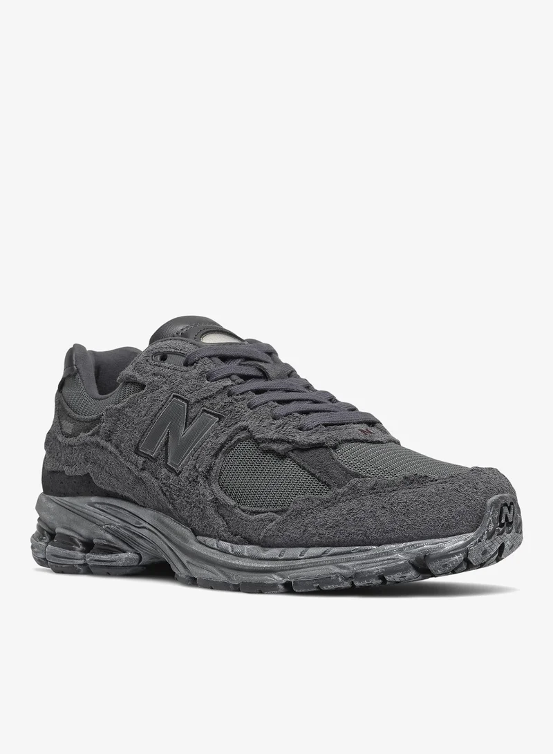 New Balance M2002RV1 casual Sneakers (Standard Fit)