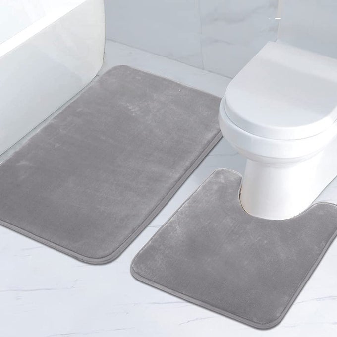 HVERSAILTEX BATH MAT MEMORY FOAM BATHROOM RUG FLANNEL VELVETY LUXURY EXTRA SOFT AND ABSORBENT NON SLIP RUGS FOR BATHROOMBEDROOM WASHABLE CURVED SET 24X 36 PLUS 20X 24 GREY