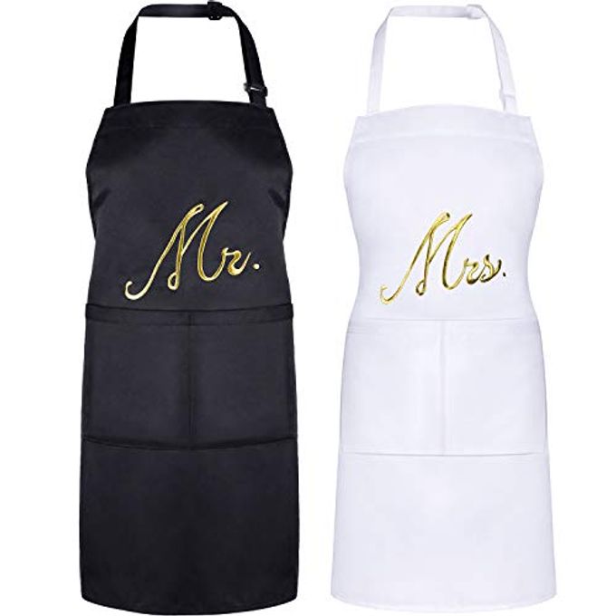 2 Piece Mr & Mrs Aprons for Couple Gifts, Wedding Anniversary Bridal Shower Gifts for Couple Women and Men, Bride and Groom