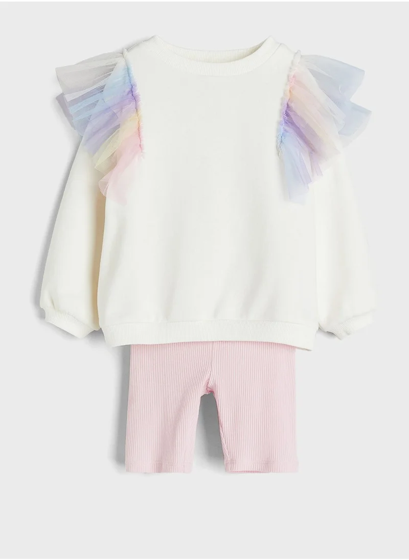 H&M Kids 2-Piece Sweatshirt And Cycling Shorts Set