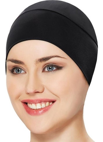 قبعة السباحة للحجاب باللون الأسود من Adasea - pzsku/Z082D5798711F4EEB712AZ/45/_/1725792164/8c5fd943-fab7-46e5-8c13-11c073336d9b