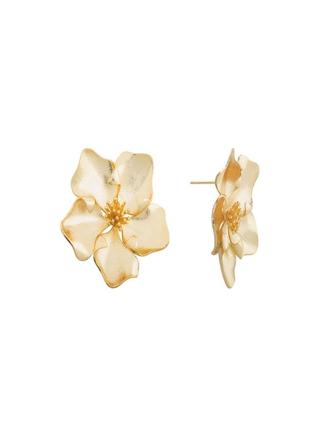 SHASHI Iys Earring in 14k Gold Plated - Image 1