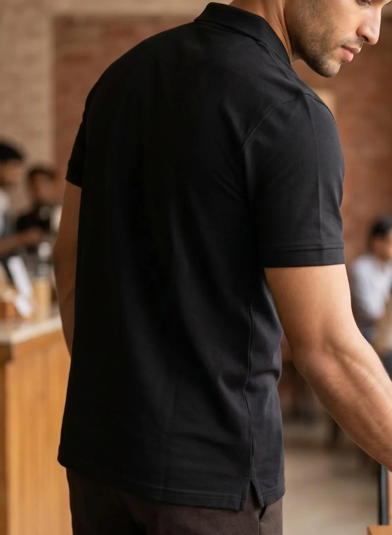 دينيس لينغو Men Black Cotton Blend Solid Regular T-Shirt