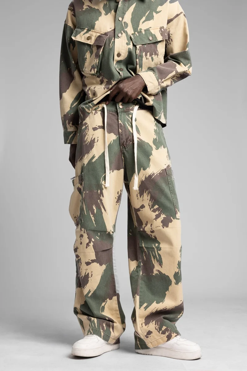 Catch Camouflage Pattern Cargo Pants