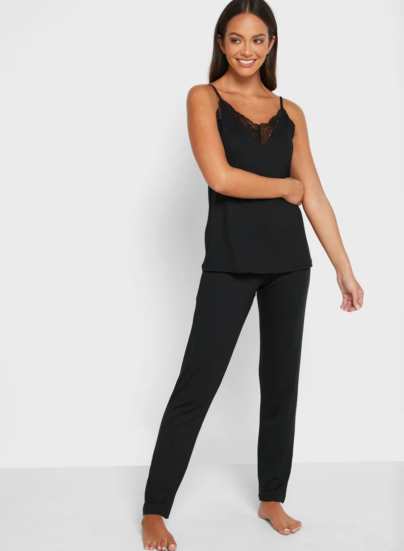 Penyemood T-Shirt & Printed Pyjama Set