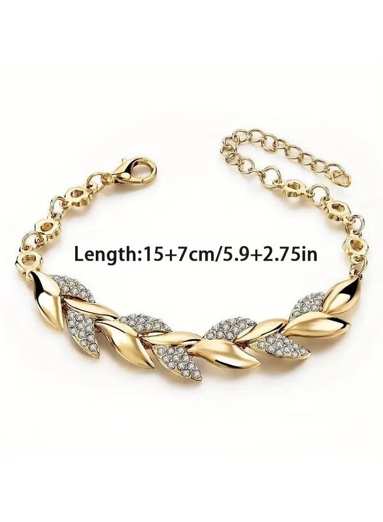 A Trendy Bracelet For Women With A Touch Of European And American Style, Featuring A Unique And Luxurious Design, Perfect As A Fashionable Accessory Or Gift.  - Image 3