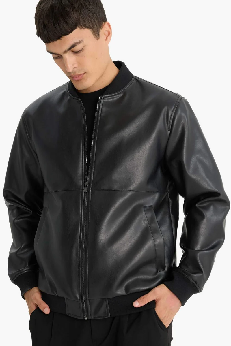 ديفاكتو Regular Fit Faux Leather Jacket