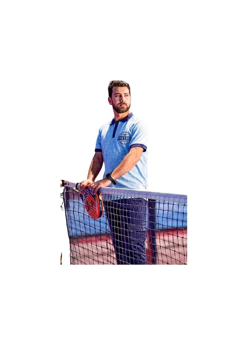 A men's going out set consists of a light blue T-shirt and dark blue pants 