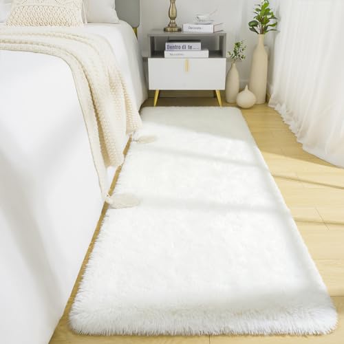BENRON Soft Runner Rugs for Bedroom 2x6 Washable Long Runners for Hallway Entryway Kitchen Dorm Fluffy Throw Rug for Kids Girls Room Decor Photo Prop Cream White