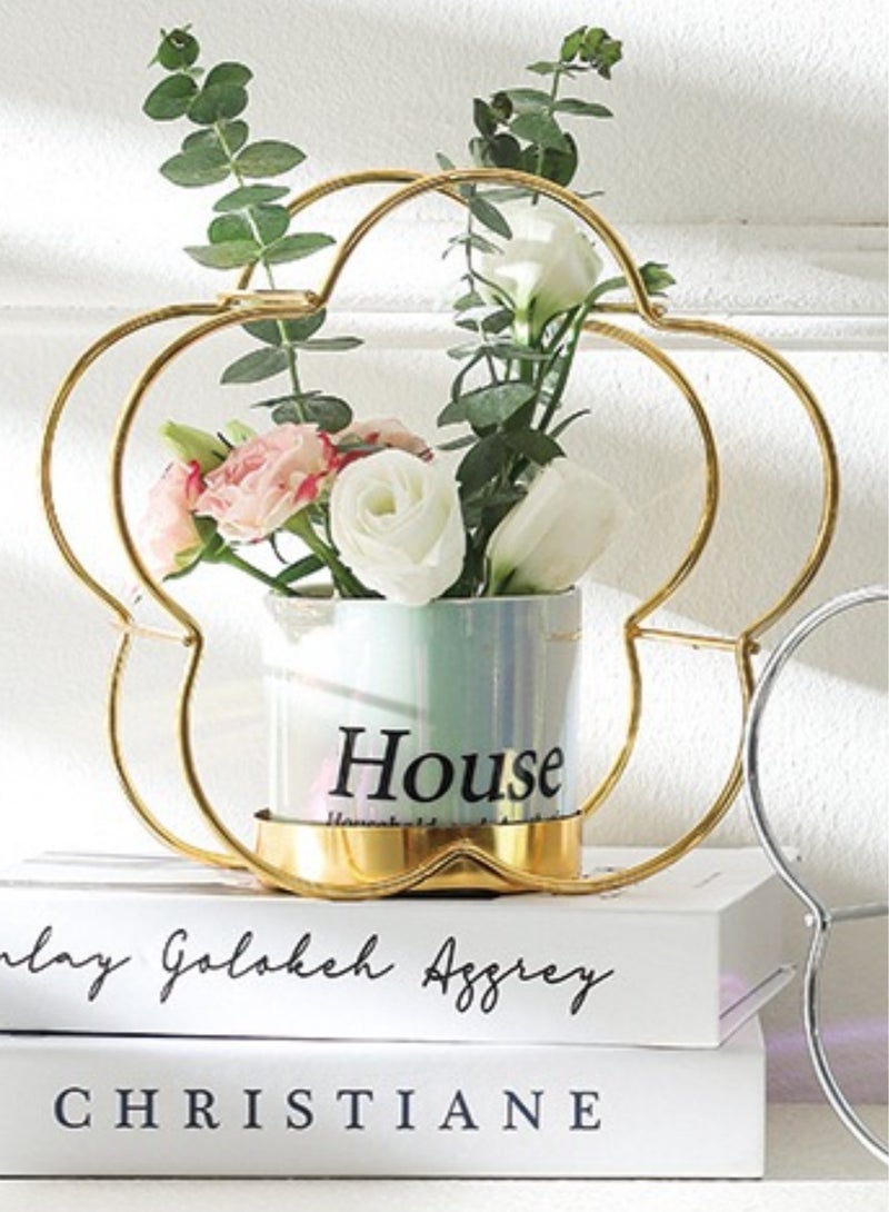 Minimalist Gold Petal Iron Vase with 3D Floral Design, Elegant and Practical - Image 1