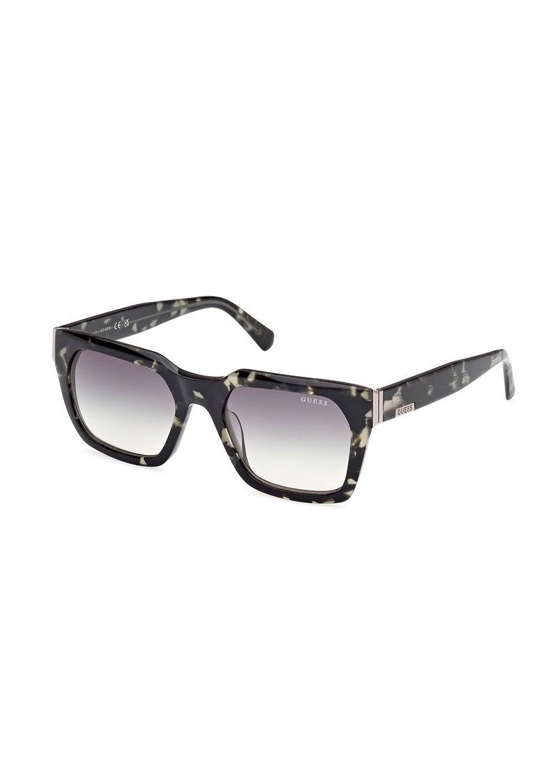 GUESS Wayfarers Sunglasses - Image 4