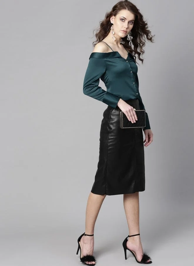 STREET 9 بلوزة ساتان خضراء بياقة مكشوفة للنساء