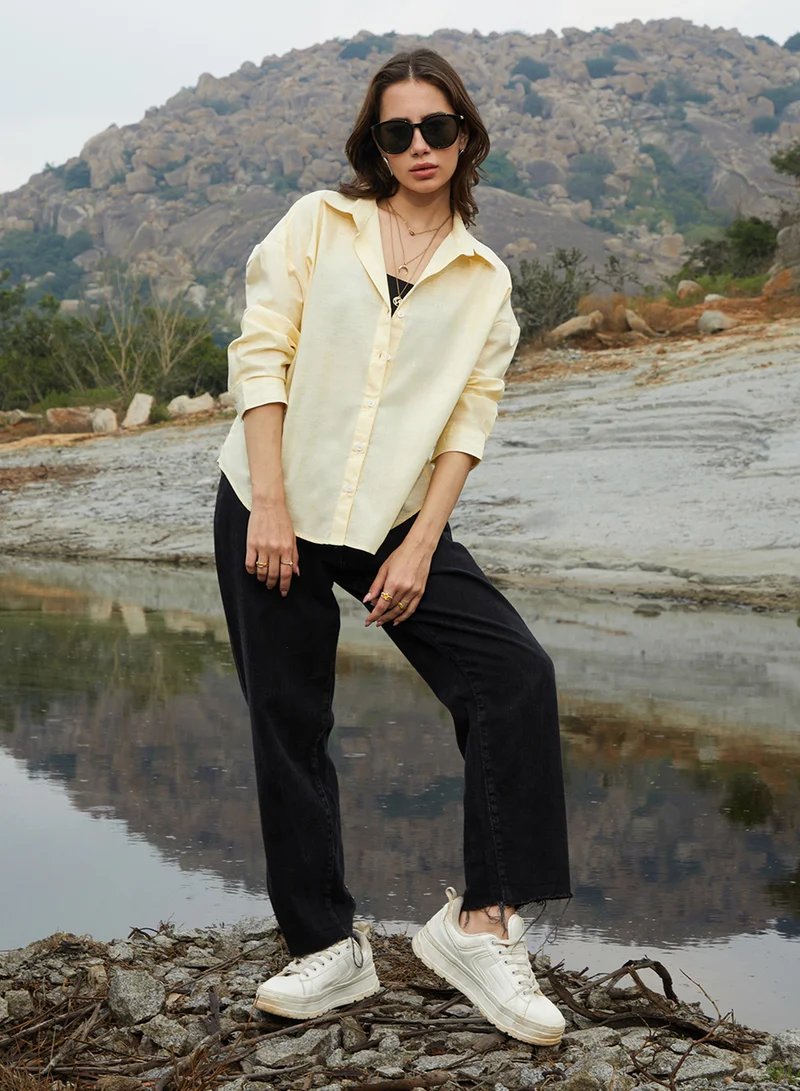 كامبوس سوترا Women's Butter Yellow Solid Oversized Shirt
