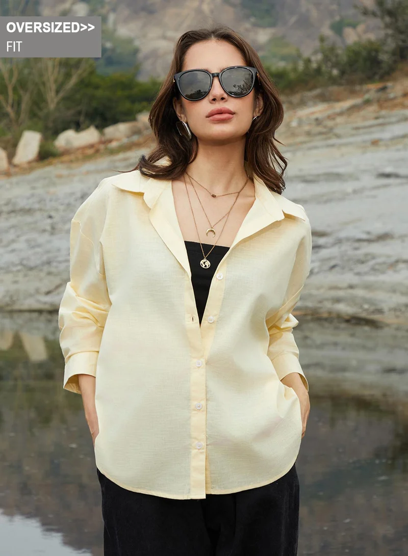 كامبوس سوترا Women's Butter Yellow Solid Oversized Shirt
