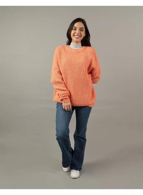 كنزة محبوكة برقبة دائرية