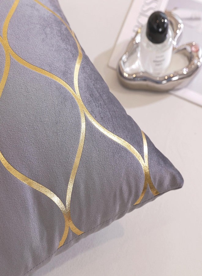 Gyulin Pack of 4 Gold Velvet Throw Pillow Covers 18x18 Inches Solid Square Pillow Covers Geometric Cushion Covers for Couch Sofa Home Bedroom Décor, Navy Blue - Image 3