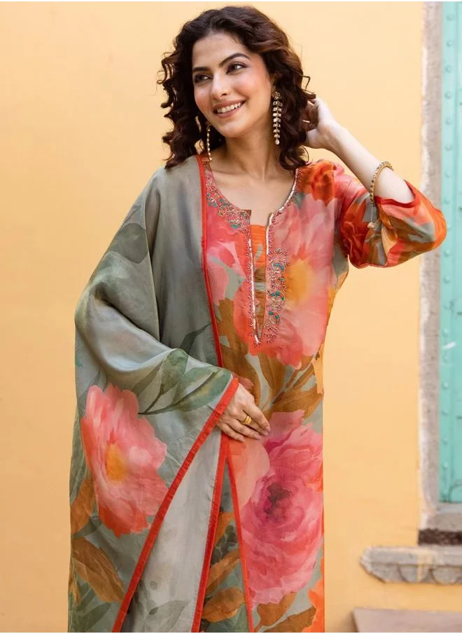 آي شين Festive Women Multicolour Rayon Kurta Set with Embroidered pattern Tunic and Palazzo features a Round neckline and Three-Fourth Sleeve secured with Elastic closure and styled in Straight Fit ideal for Festive moments — designed to make heads turn.