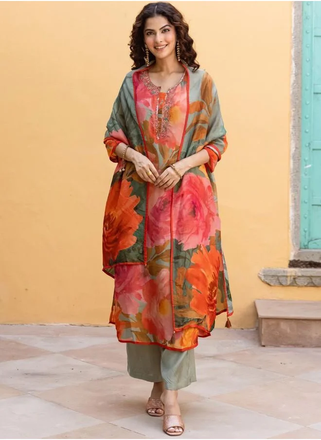 آي شين Festive Women Multicolour Rayon Kurta Set with Embroidered pattern Tunic and Palazzo features a Round neckline and Three-Fourth Sleeve secured with Elastic closure and styled in Straight Fit ideal for Festive moments — designed to make heads turn.