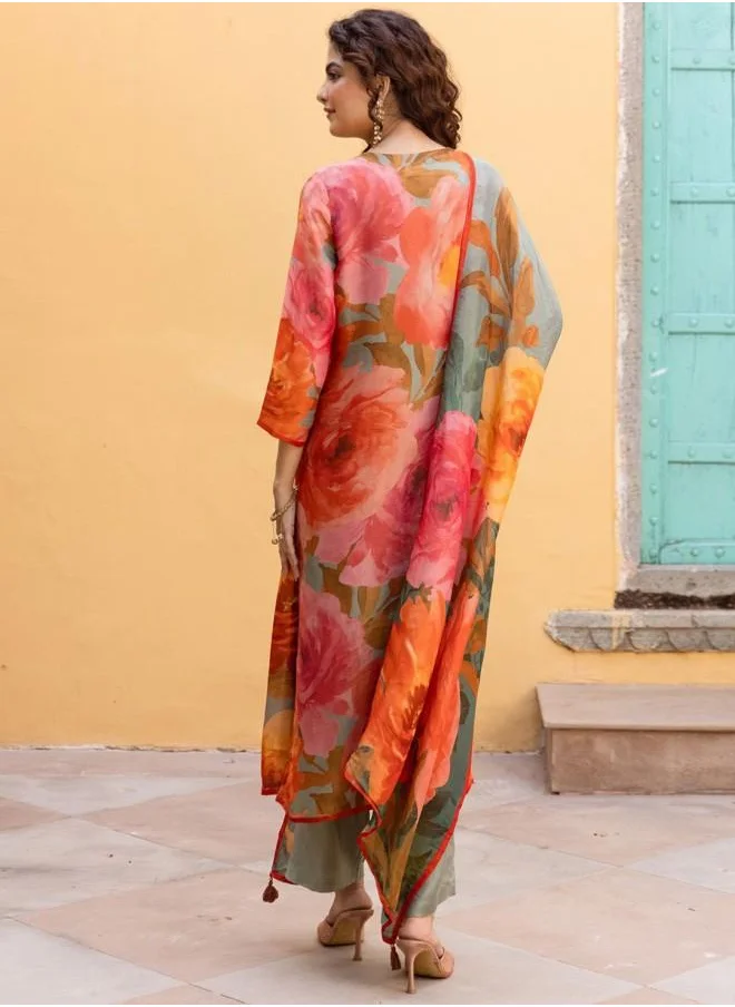 آي شين Festive Women Multicolour Rayon Kurta Set with Embroidered pattern Tunic and Palazzo features a Round neckline and Three-Fourth Sleeve secured with Elastic closure and styled in Straight Fit ideal for Festive moments — designed to make heads turn.